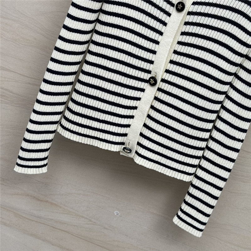 D10r striped blended knitted cardigan