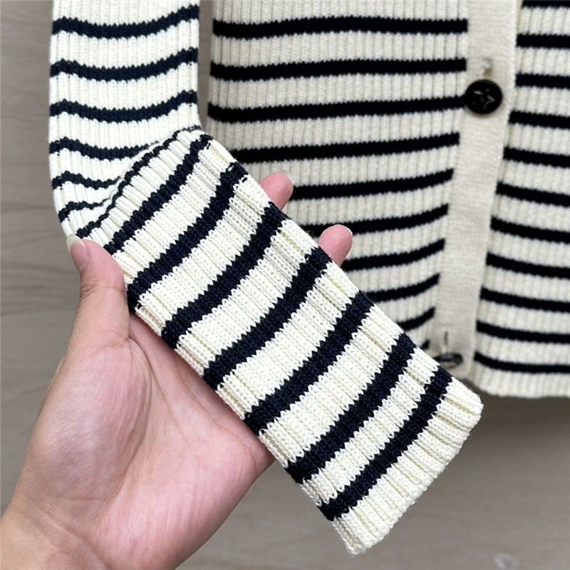 D10r striped blended knitted cardigan