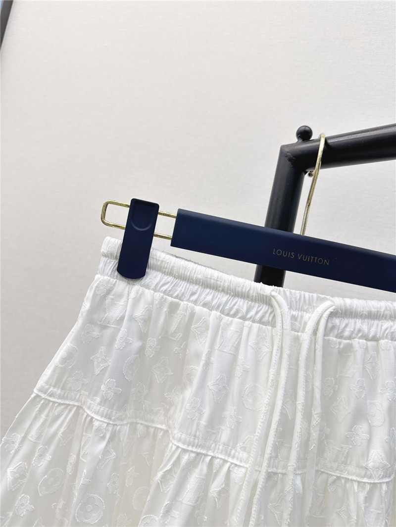 l0vis Vvtt0n lv loose shirt + umbrella skirt suit replica clothes