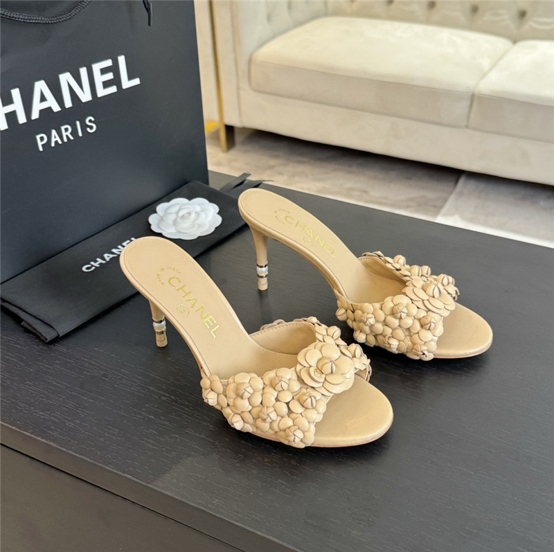 Ch**el camellia heels mules beige