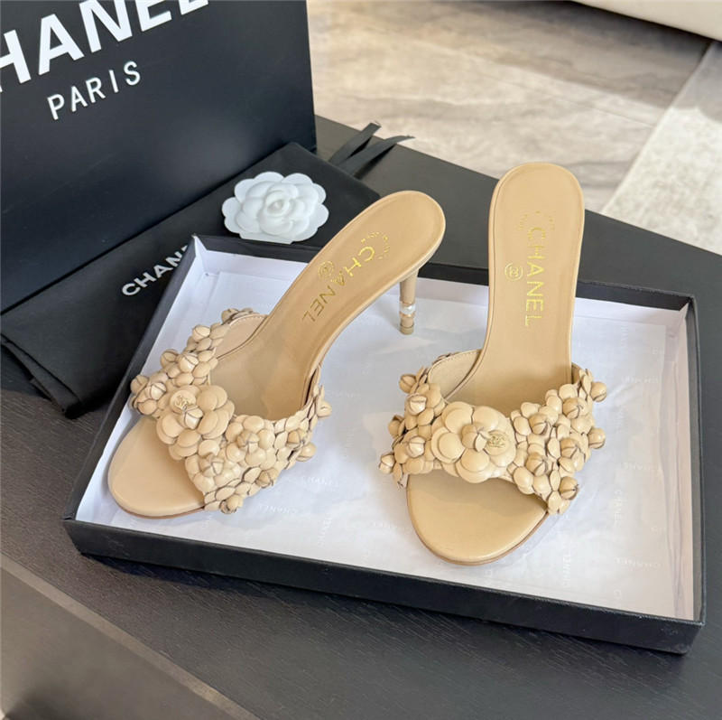 Ch**el camellia heels mules beige