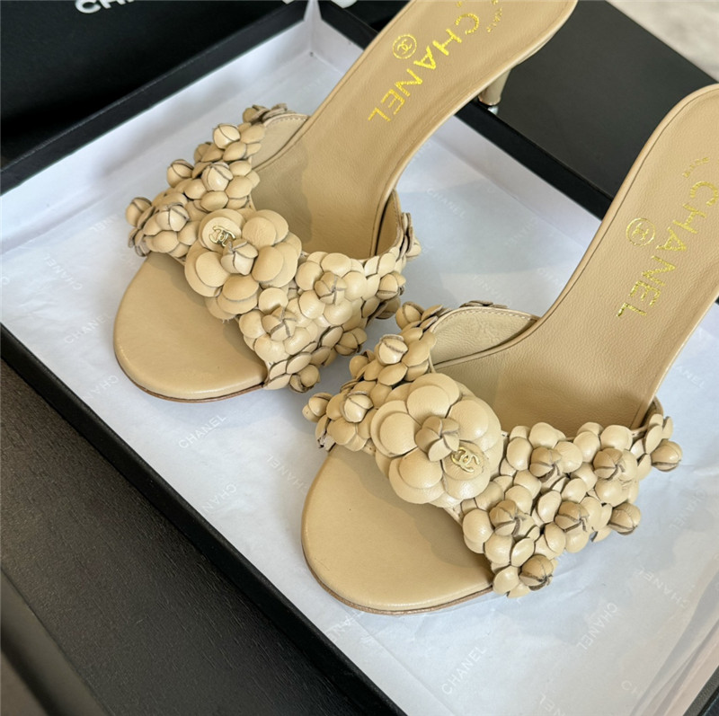 Ch**el camellia heels mules beige
