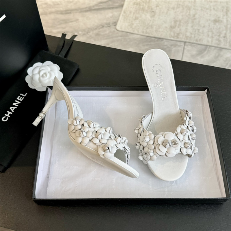 Ch**el camellia heels mules white