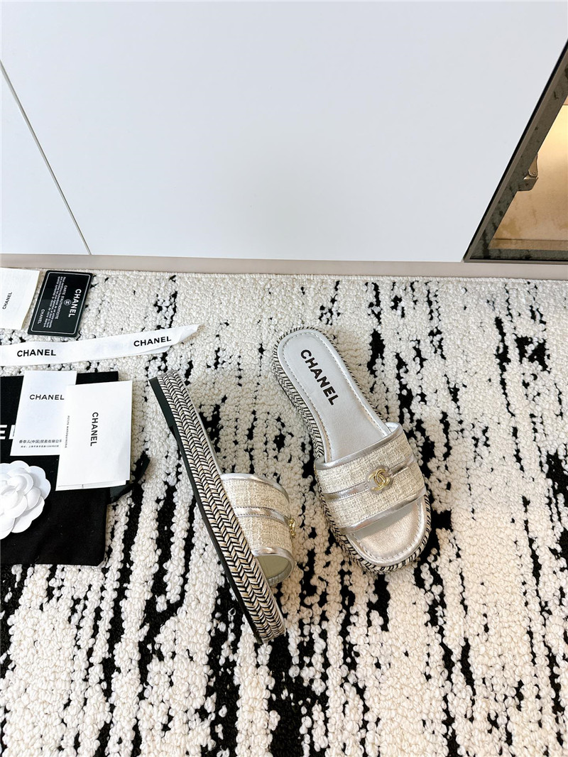 ch**el velcro lazy slippers Marg*e1a replica shoes