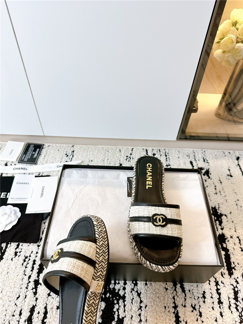 ch**el velcro lazy slippers Marg*e1a replica shoes