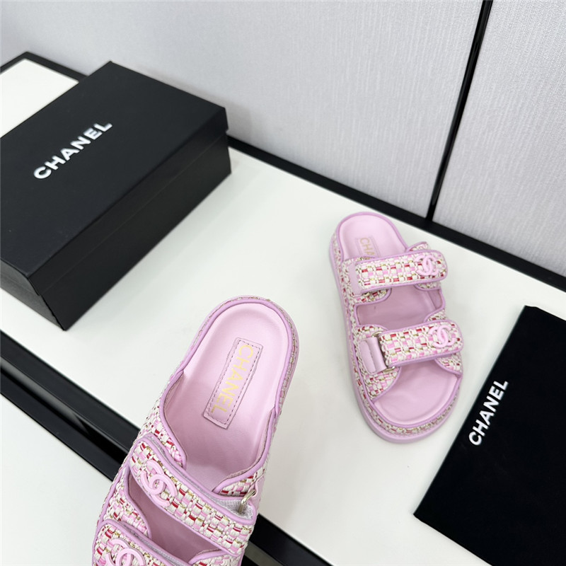 Ch**el grained tweed velcro slides in pink
