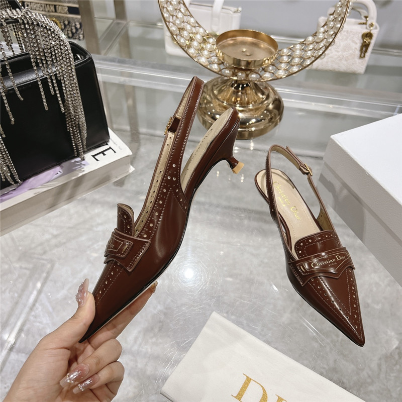 D10r boy slingback pumps brown
