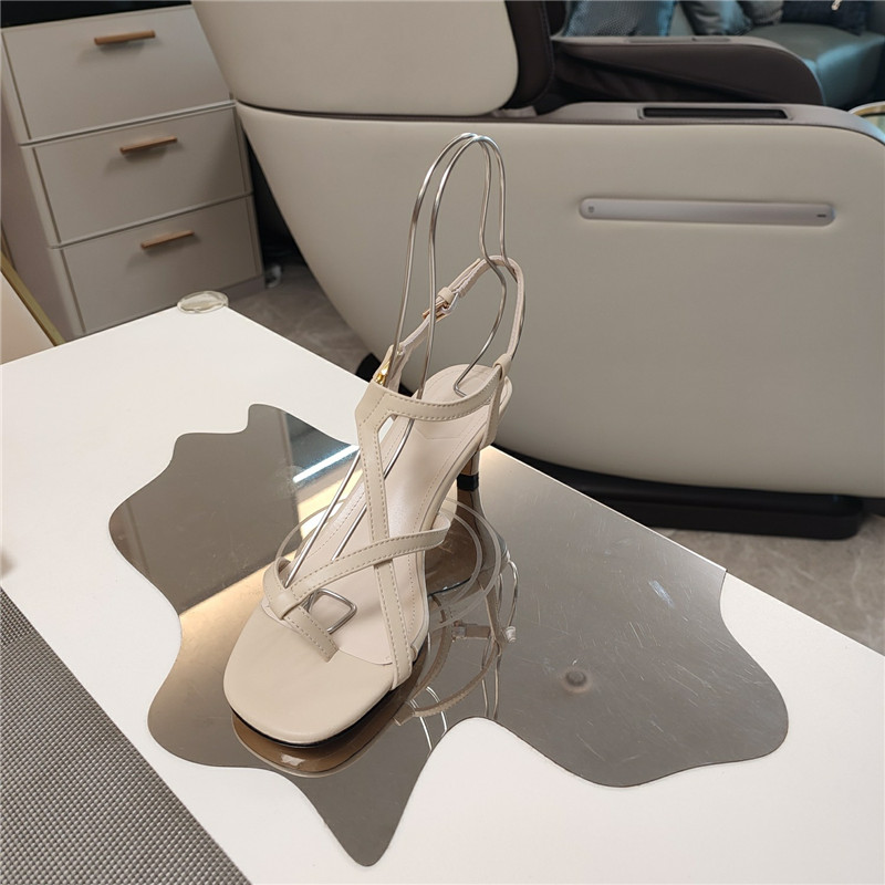 F**di ffold 55mm leather sandals beige