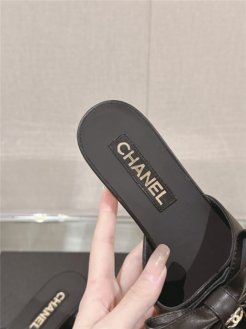 Ch**el flat silk bow leather sandals