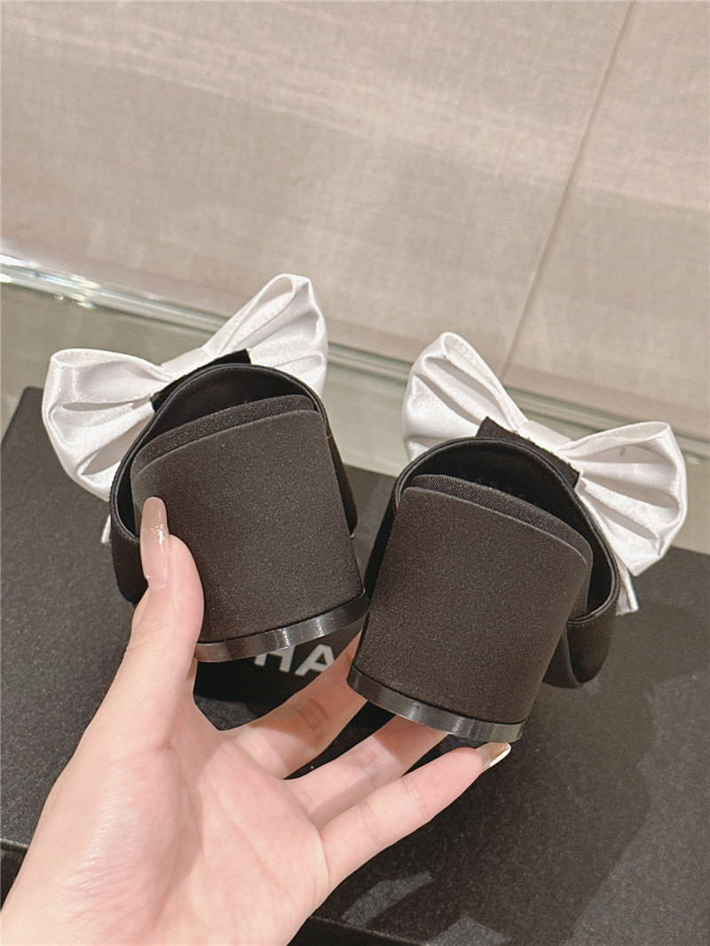 Ch**el chunky heel silk bow leather sandals
