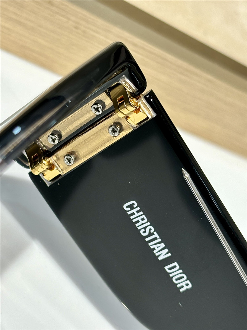 D10r square frame sunglasses