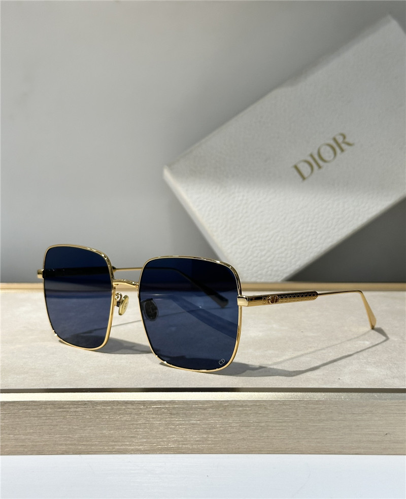 D10r square sunglasses