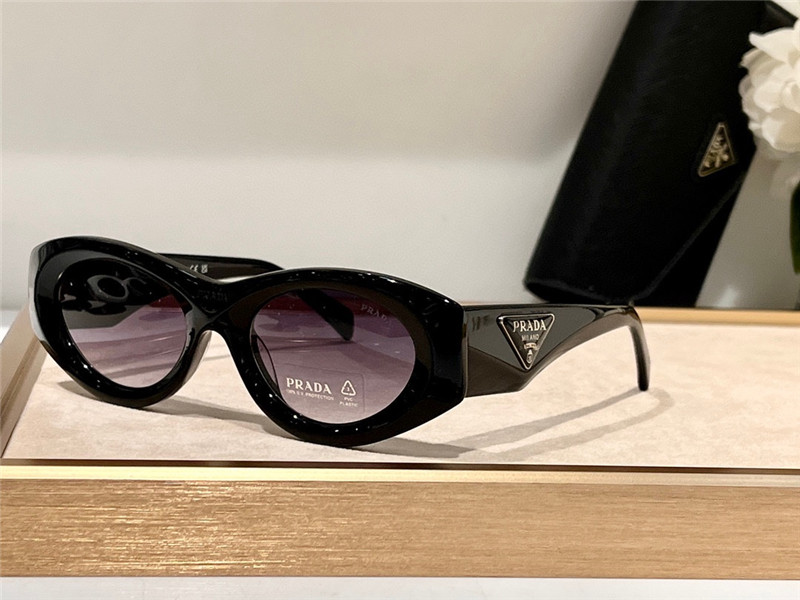 Pra*a retro stylish sunglasses