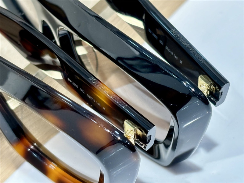 b0tt*ga Ven*ta blogger sunglasses