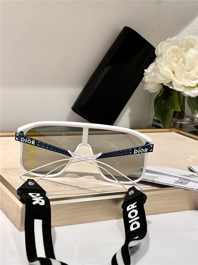 D10r stylish luxury goggles