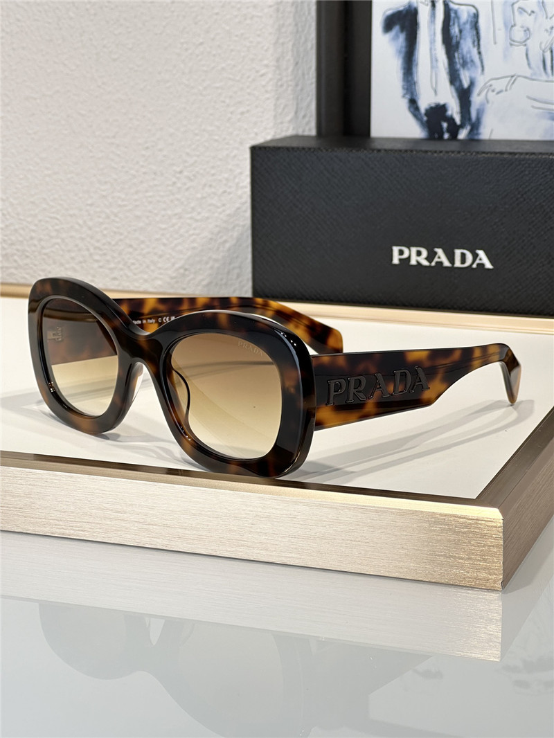 Pra*a stylish and cool sunglasses