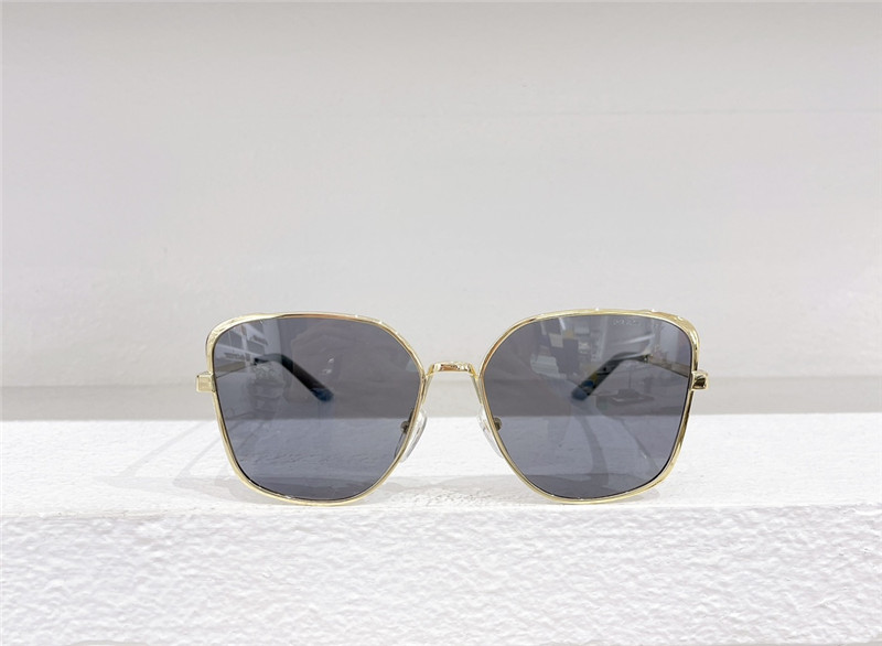 Pra*a catwalk sunglasses