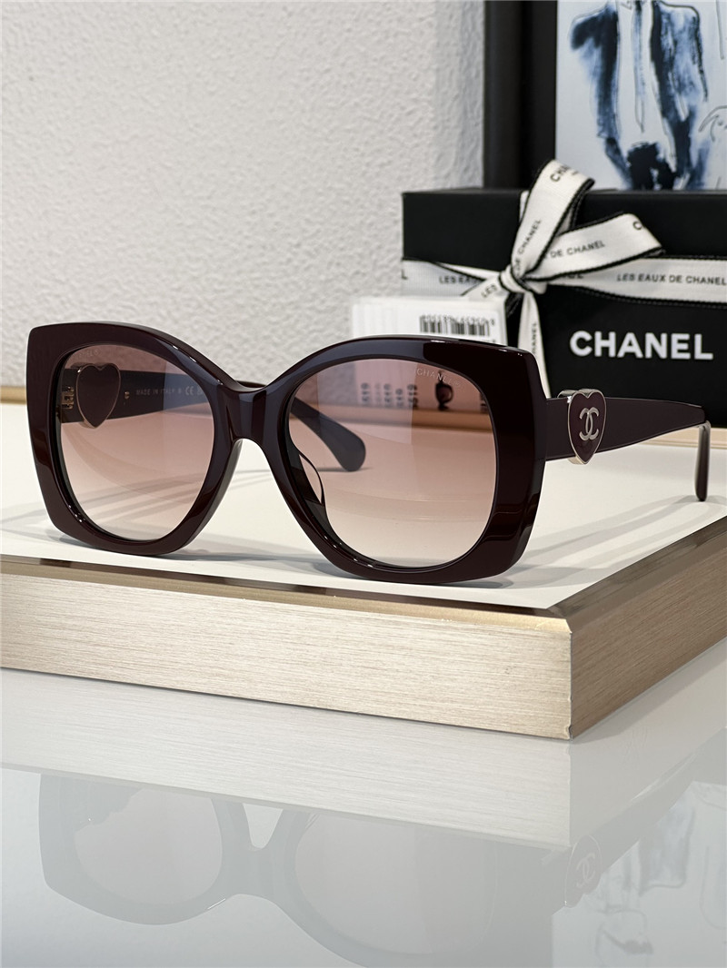 Ch**el stylish heart sunglasses