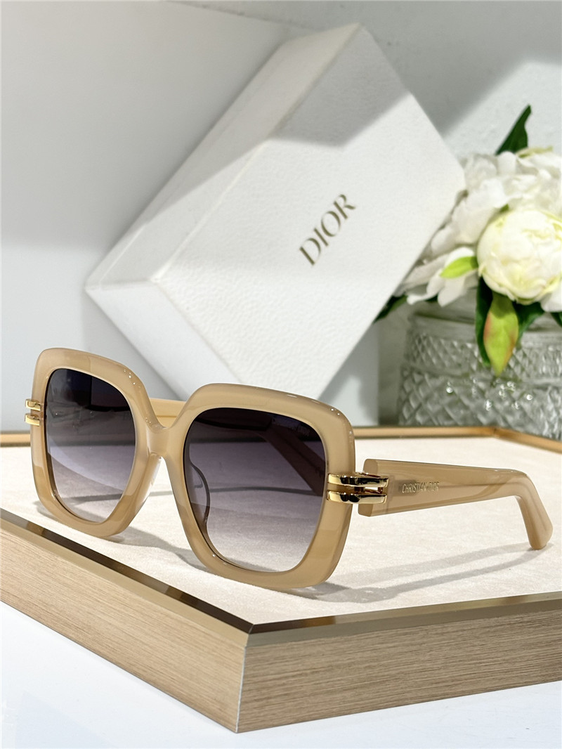 D10r stylish square sunglasses