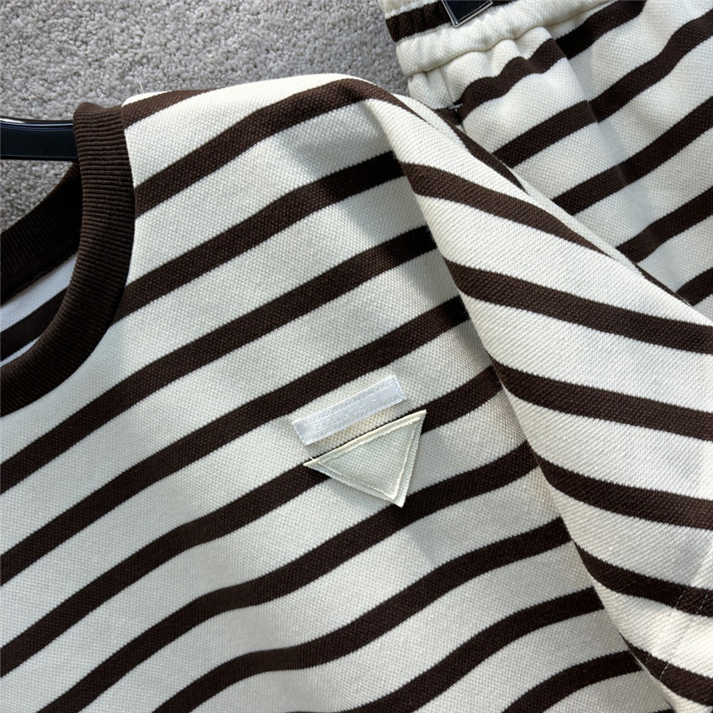 Pra*a triangle logo decorative striped suit replica d&g clothing