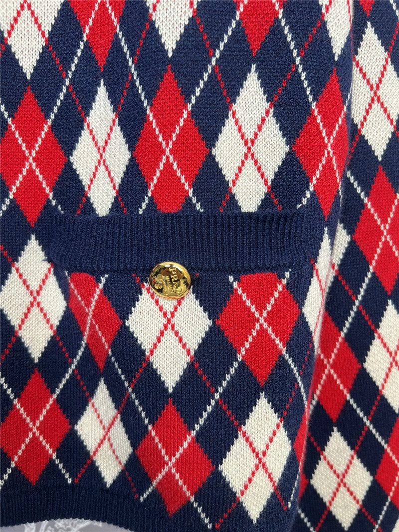 Pra*a jacquard argyle knit sweater