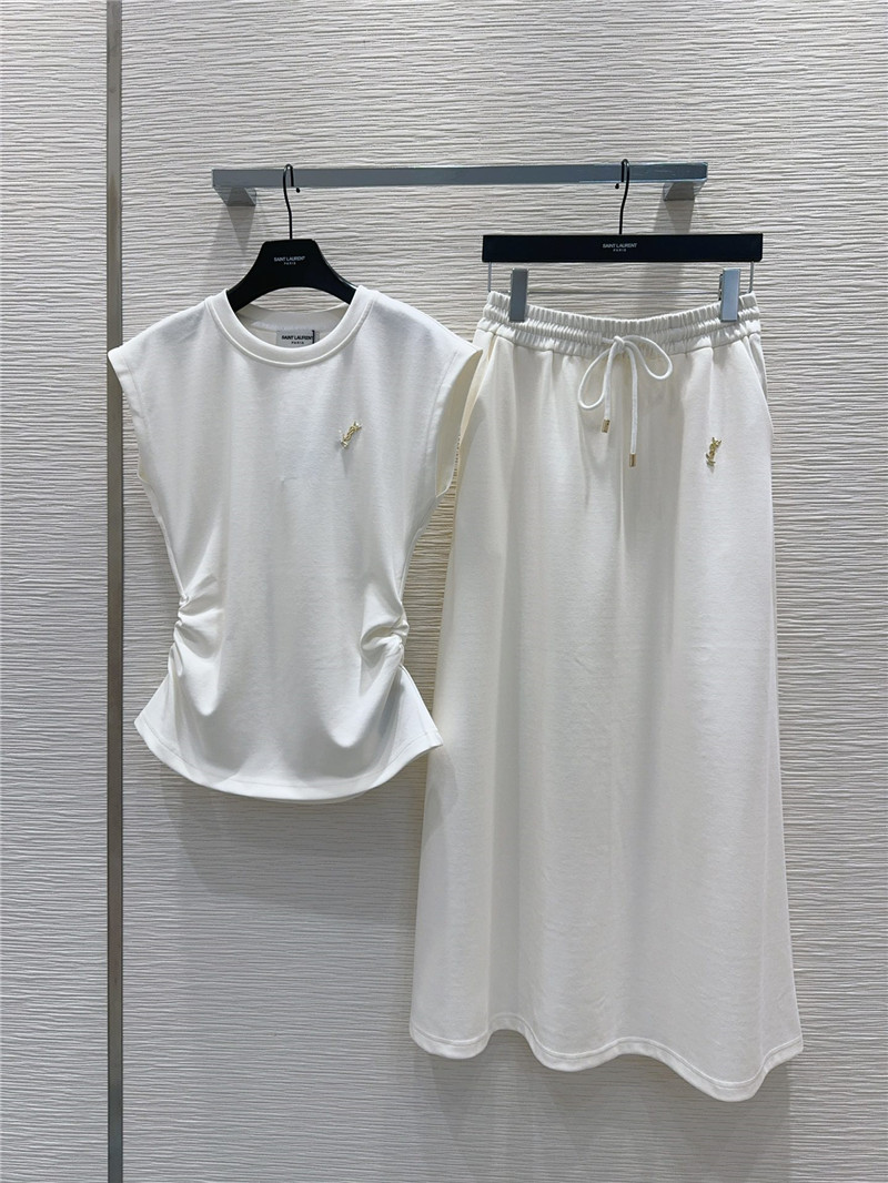 Y51 wing sleeve top + simple skirt set replica clothes