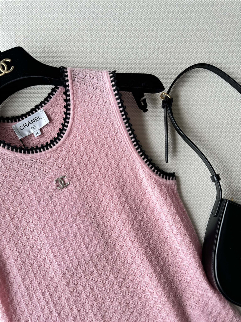 Ch**el crochet vest cheap replica designer clothes