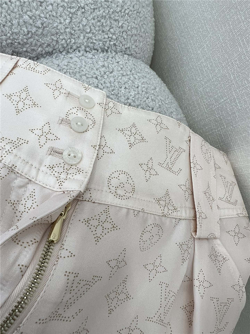 l0vis Vvtt0n lv silk shorts replica designer clothes