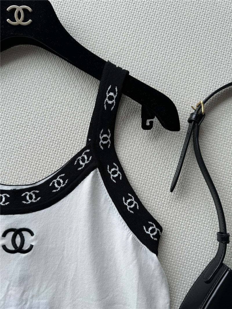 Ch**el contrast knitted vest replica d&g clothing