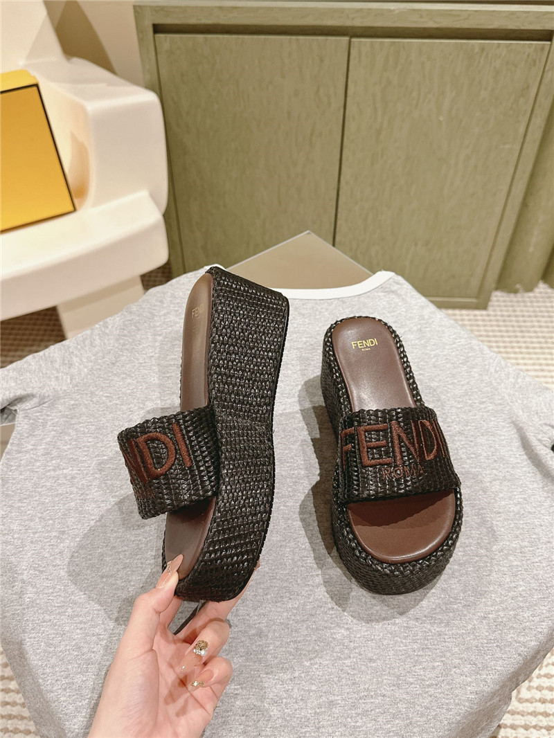 Fendi Sunshine Platform Slides Women Brown