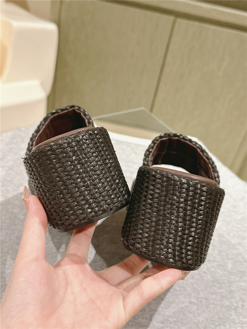 Fendi Sunshine Platform Slides Women Brown