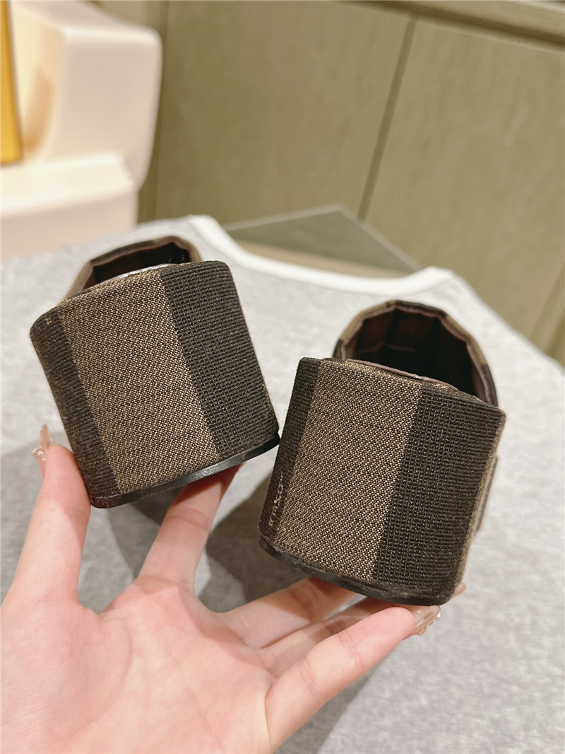 F**di sunshine platform slides women