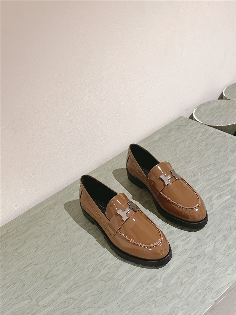 H**me5 beige patent leather h buckle loafers for women