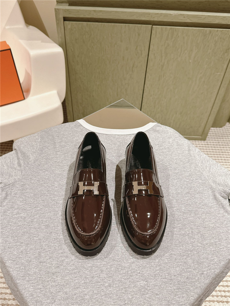 H**me5 brown patent leather h buckle loafers