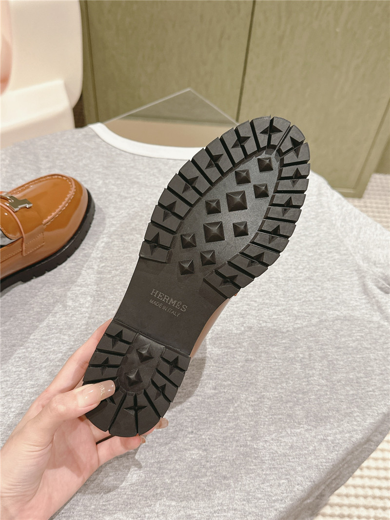 H**me5 patent leather h buckle loafers for women