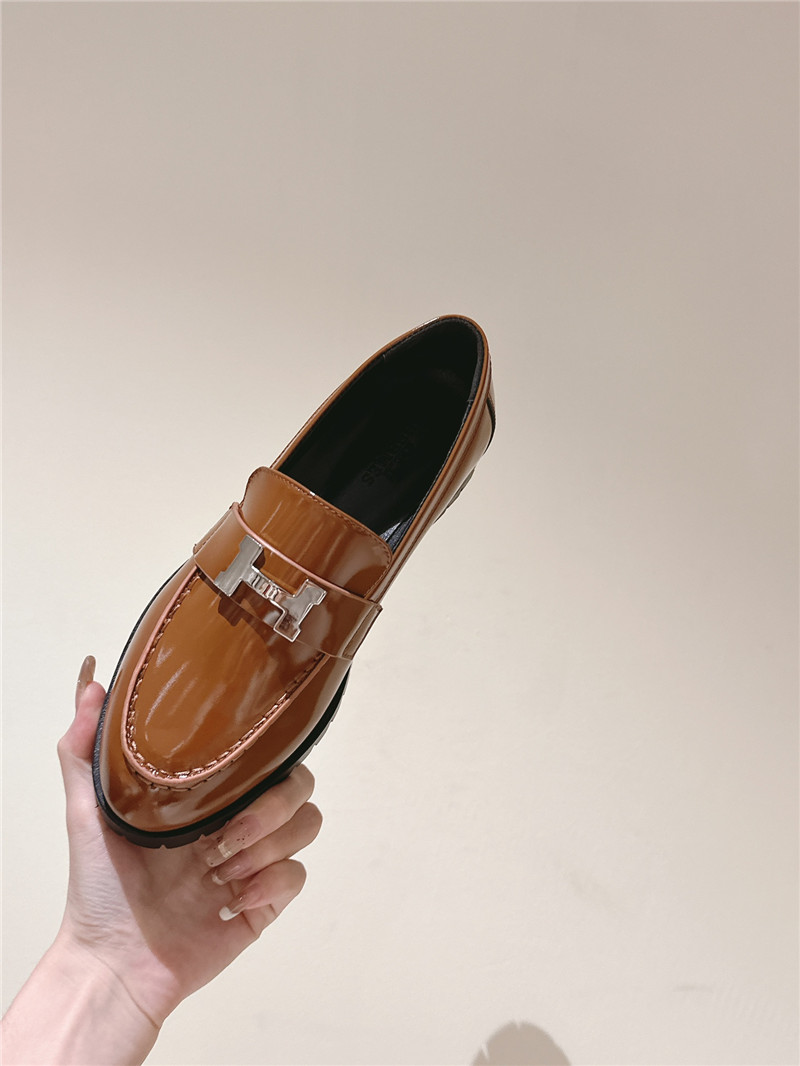 H**me5 patent leather h buckle loafers for women