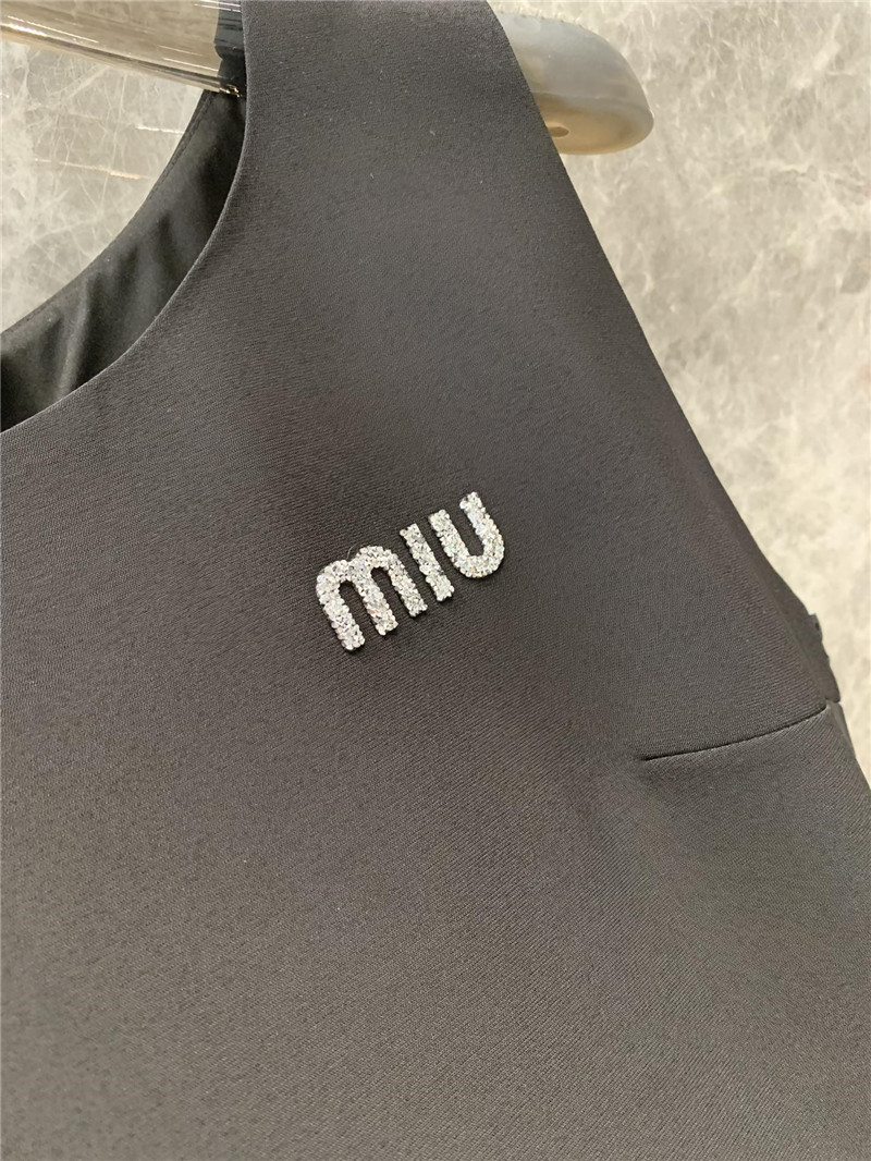 M1um1u irregular design slim vest replica clothing