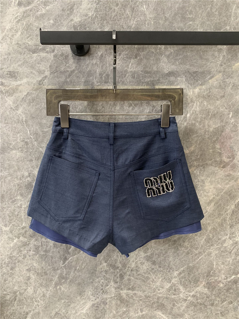 M1um1u straight shorts replica clothes