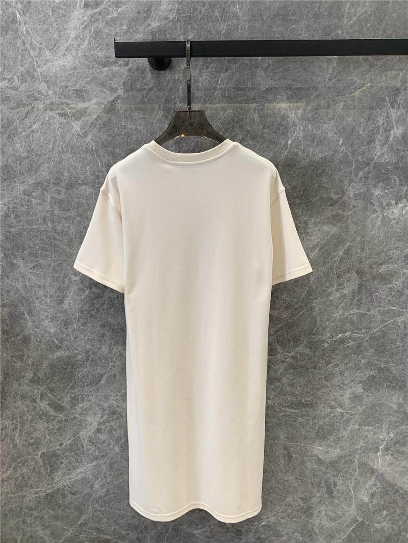 Bv*b*rry long t skirt replica d&g clothing