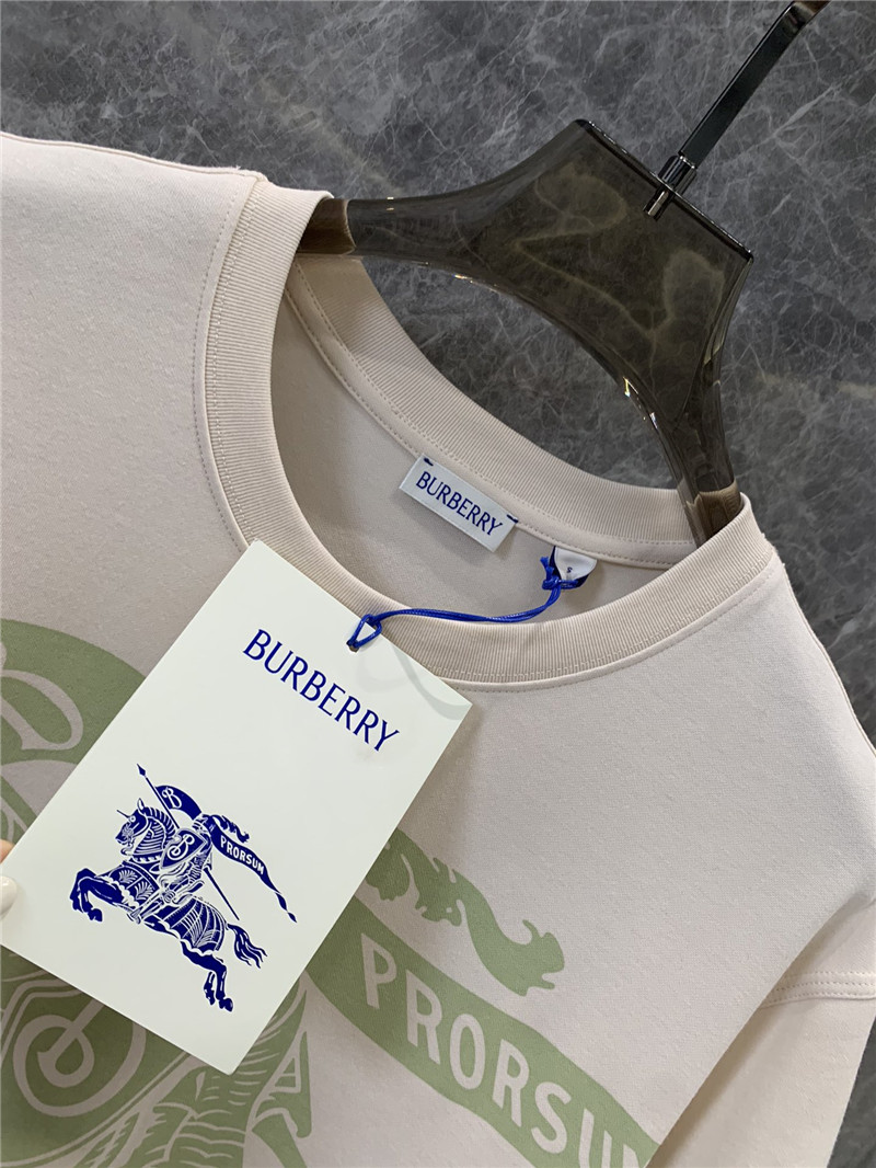 Bv*b*rry long t skirt replica d&g clothing