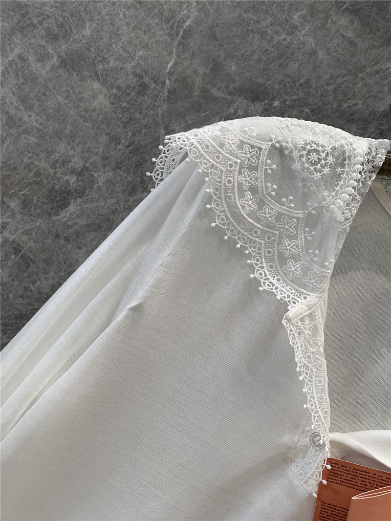 M1um1u micro-logo lace hooded long-sleeved t-shirt