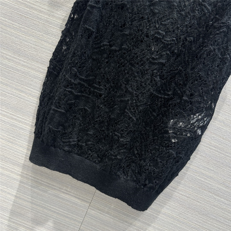 D10r hollow crochet small vest replica clothes