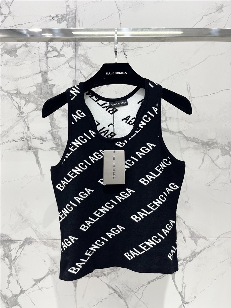 Ba1en*iaga all over the body letter jacquard vest replicas clothes