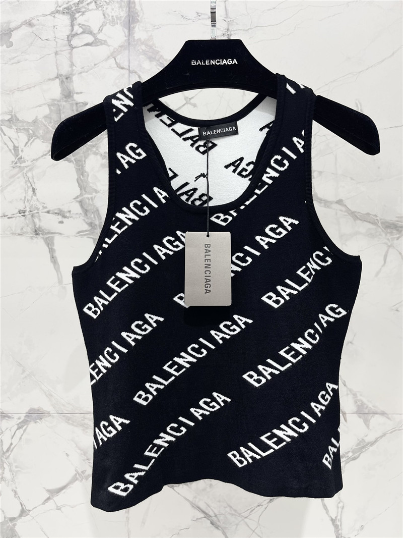 Ba1en*iaga all over the body letter jacquard vest replicas clothes