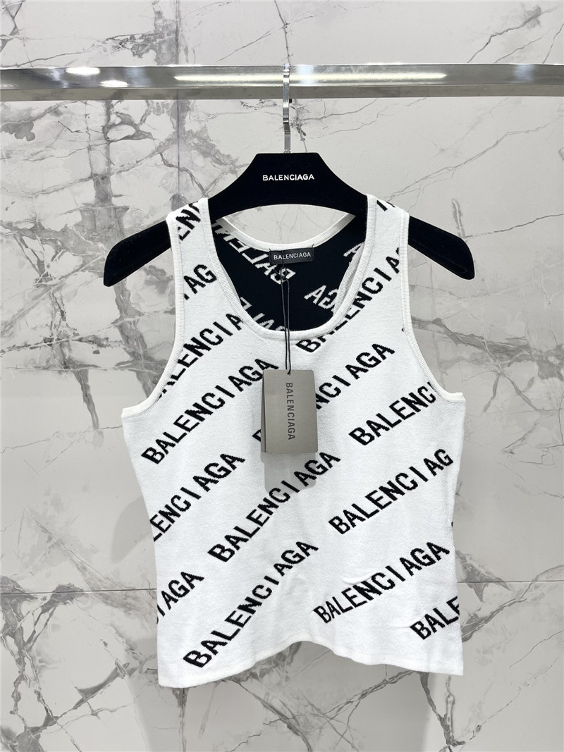 Ba1en*iaga all over the body letter jacquard vest replicas clothes