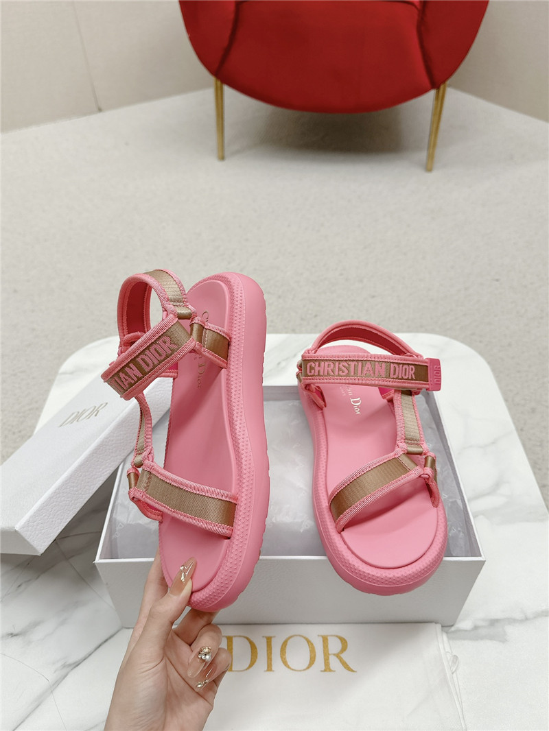 D10r women’s d-wave sandals leather pink