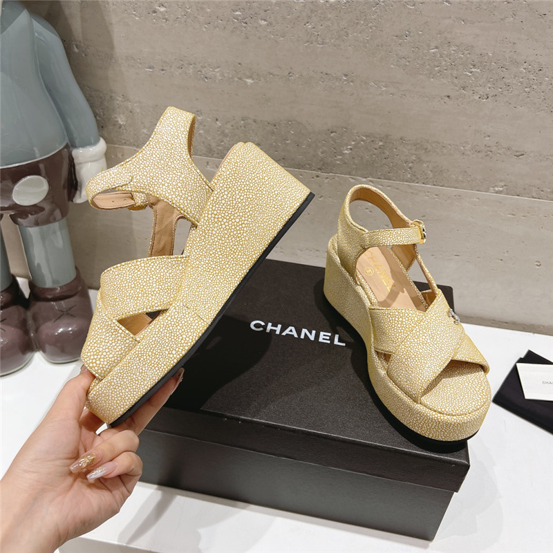 Ch**el open toe platform beige suede sandals