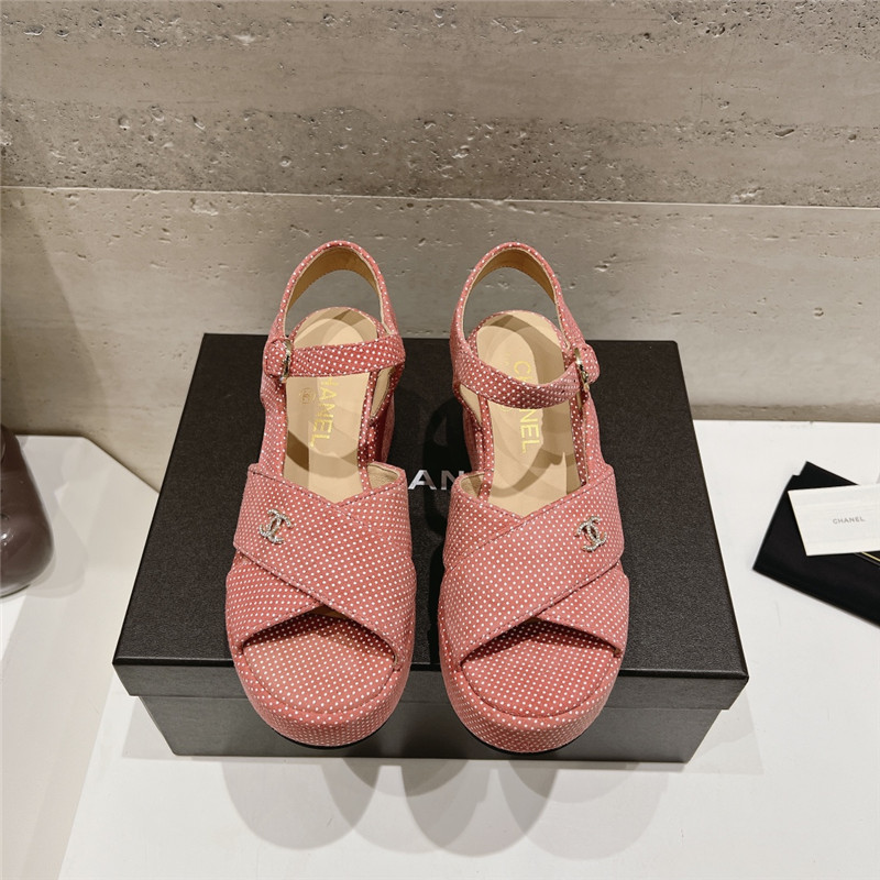 Ch**el open toe platform pink suede sandals