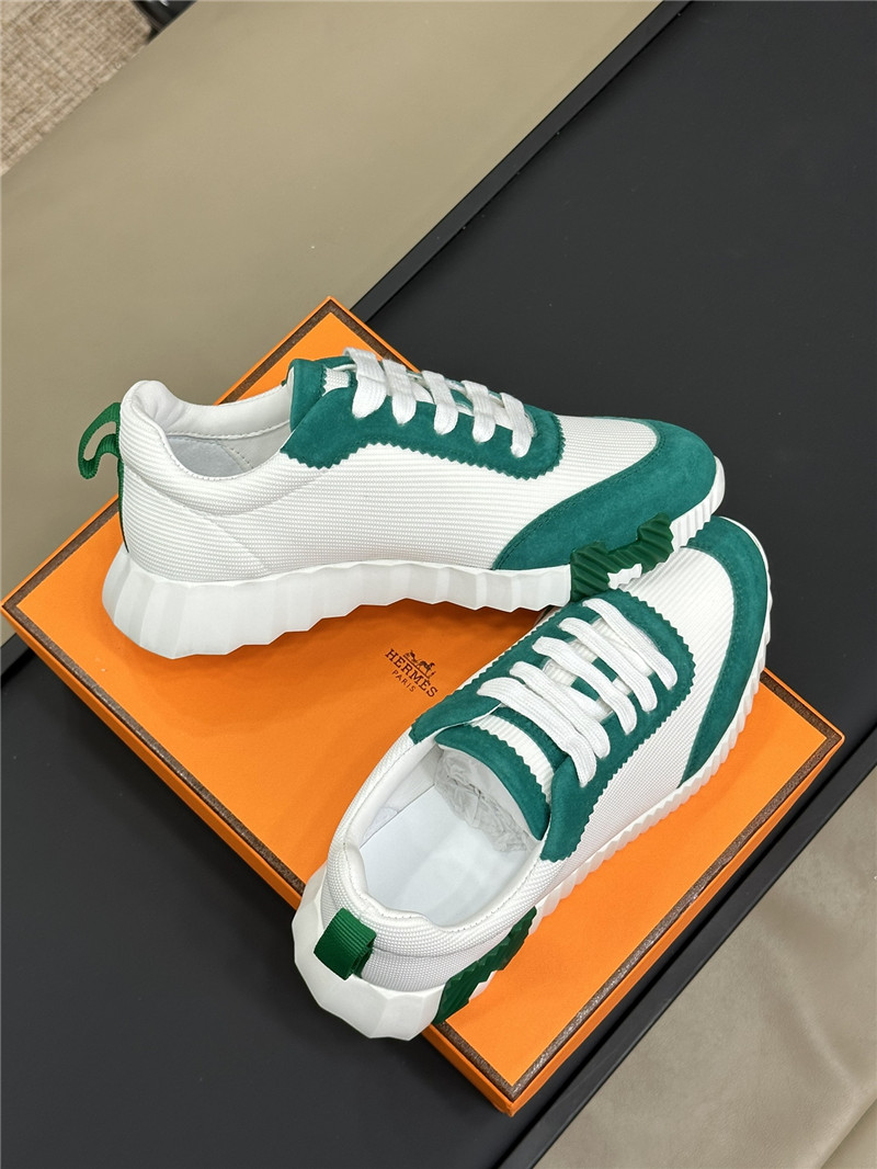 H**me5 green bouncing sneakers