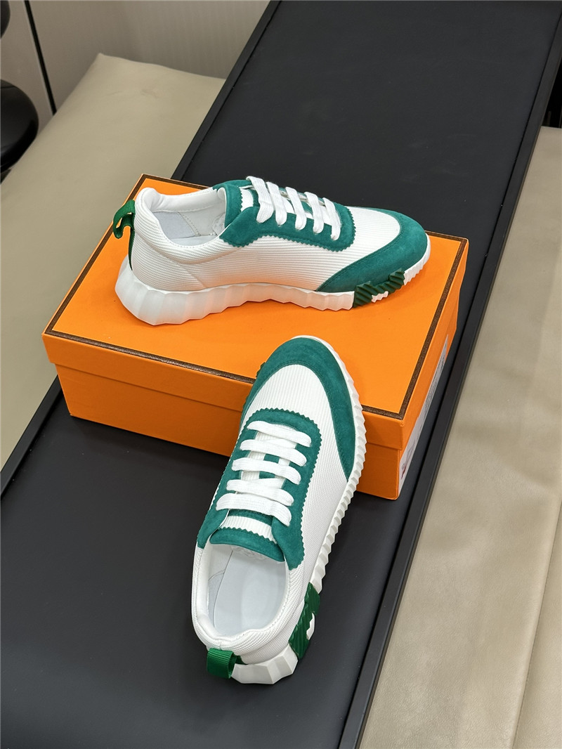 H**me5 green bouncing sneakers